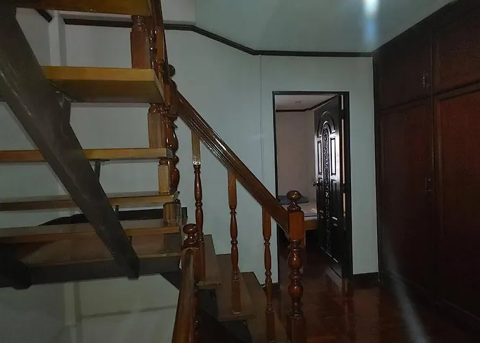 繁华与幽静的联排别墅 近帕蓝9,拉猜达地铁站,订5晚免费接机一趟 Holiday home Bangkok
